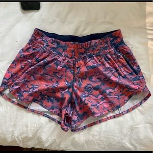 Lululemon 4” tracker shorts